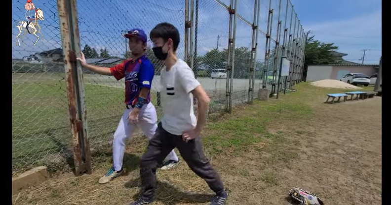 【驚愕】10年続く野球肩の治し方は、股関節を動かす事だった。