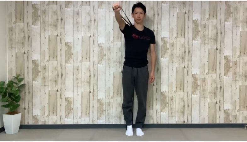 <strong>【謝罪】この度は大変申し訳ありませんでした。肩の痛みを治します。</strong>